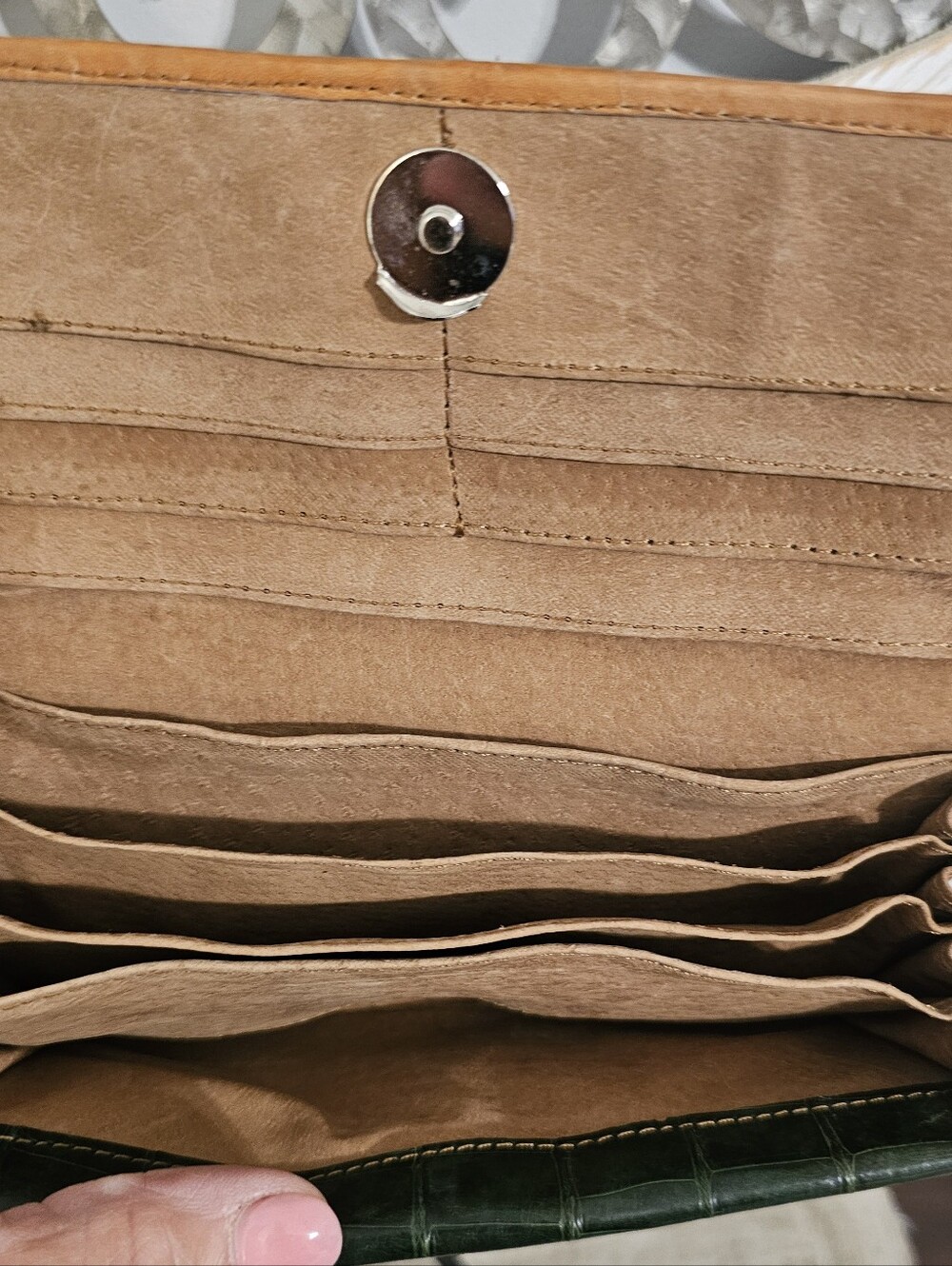 Faux Leather Wallet With Vintage Appeal - Picture 4 of 7